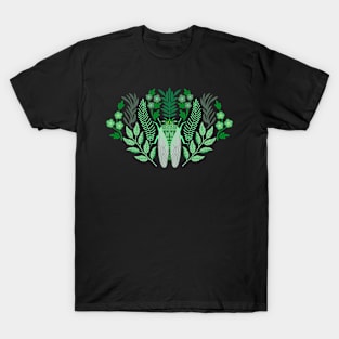 Cicada amid the leaves T-Shirt